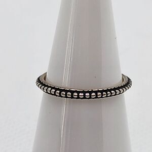 Waldeck Johnson Navajo Sterling Silver Beaded Eternity Band Ring (4.75)